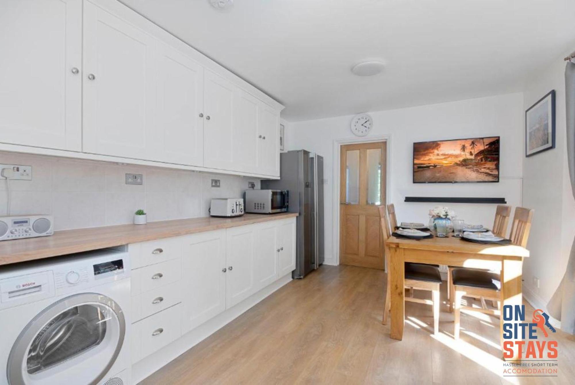 Onsitestays - Tranquil 2 Bedroom Apartment With Large Kitchen, Private Garden Near Wimbledon Station Londres Extérieur photo